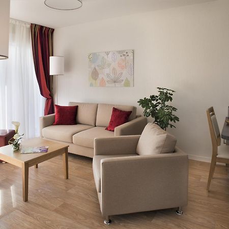 Aparthotel Domitys Les Gréements d'Or Douarnenez Esterno foto