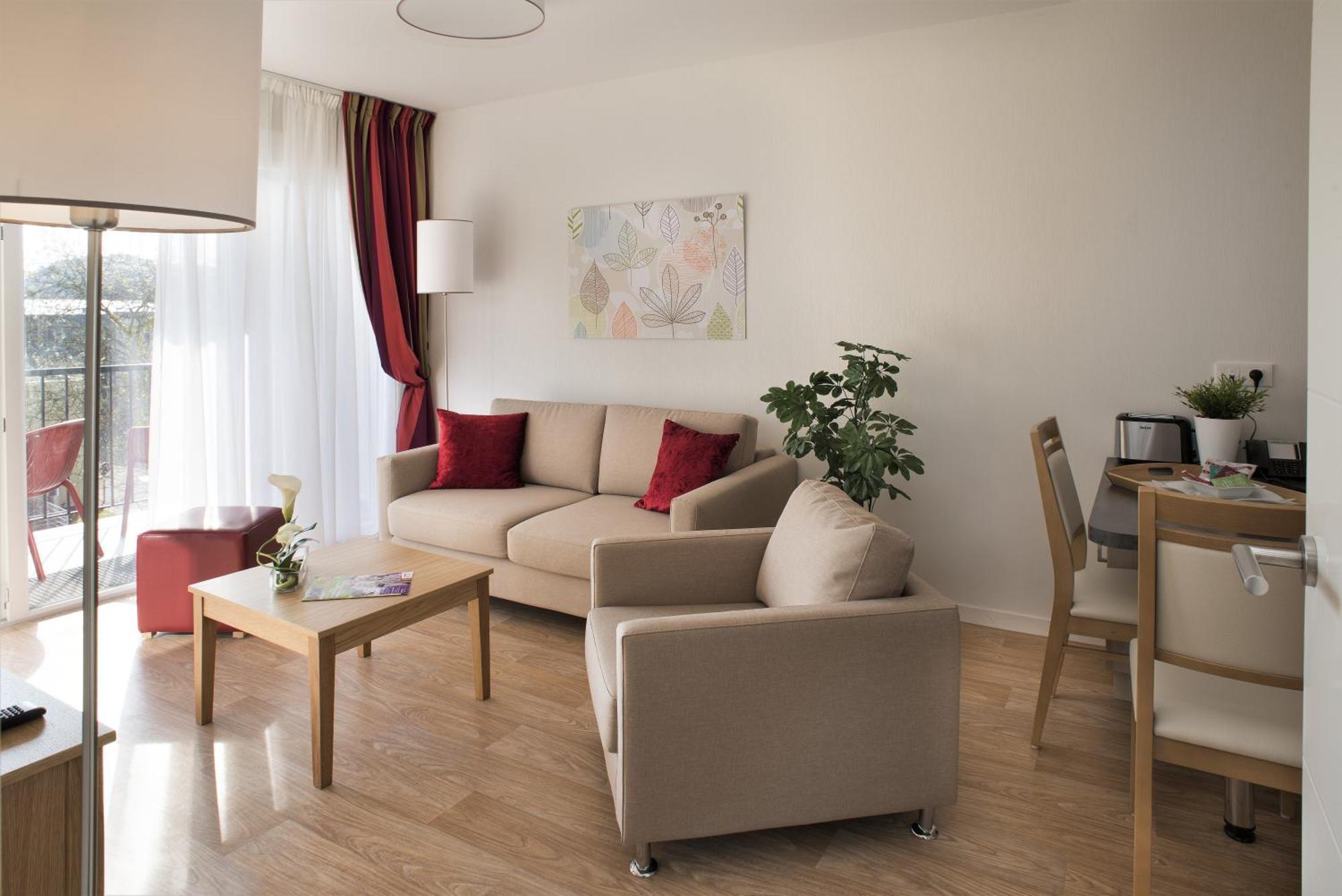 Aparthotel Domitys Les Gréements d'Or Douarnenez Esterno foto
